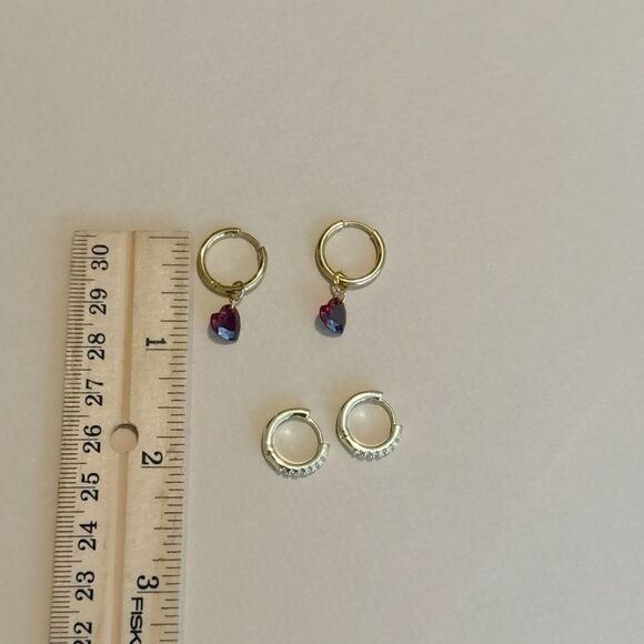 Heart hoop earrings M1079 - Picture 3 of 3